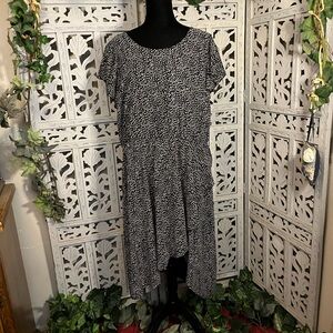 Signature Collection Black & White High-Low Flutter Sleeve Sundress